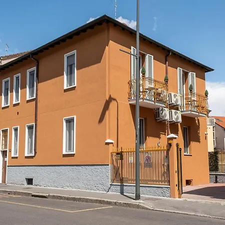 Leader Apartment 3 - Monzino - Hockey Msg Arena - Linate --3